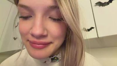 KimberlyVong live cam on Cam4