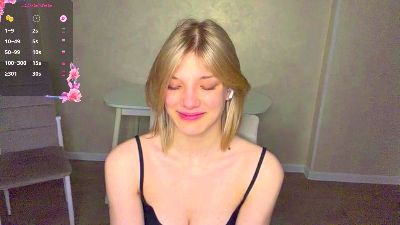 KimberlyVong live cam on Cam4