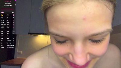 KimberlyVong live cam on Cam4