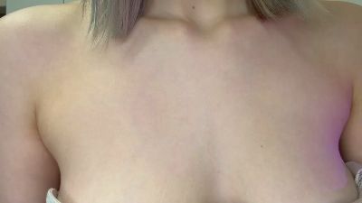 KimberlyVong live cam on Cam4