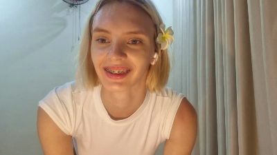 KimiHusseini live cam on Cam4