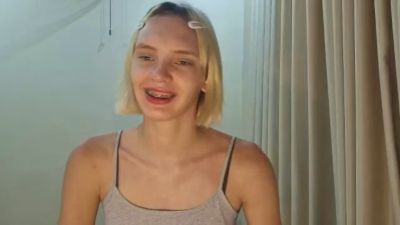 KimiHusseini live cam on Cam4