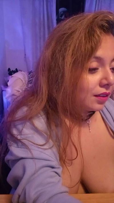 KimieChan live cam on Cam4
