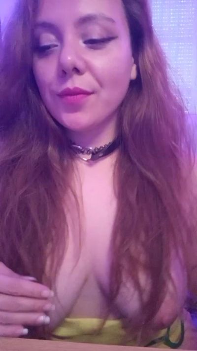 KimieChan live cam on Cam4