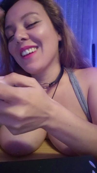 KimieChan live cam on Cam4