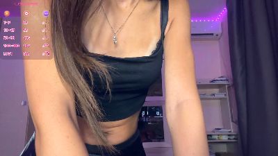 KinaVillaneuva live cam on Cam4