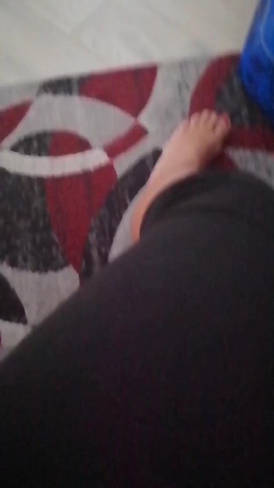 Kindella74 live cam on Cam4