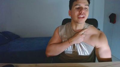KingAlejandro live cam on Cam4