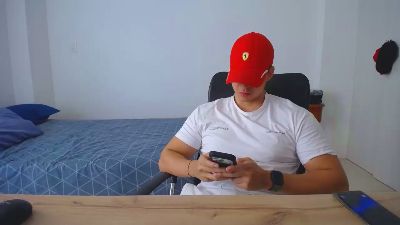 KingAlejandro live cam on Cam4