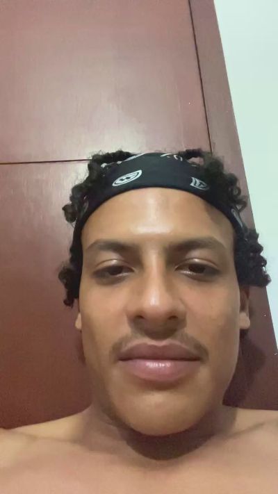 King_CocoaBBC live cam on Cam4