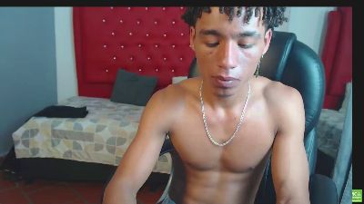 Kingerblak live cam on Cam4