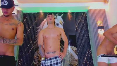 Kinghtsofnight live cam on Cam4