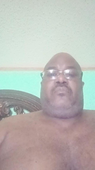 Kinglove44 live cam on Cam4