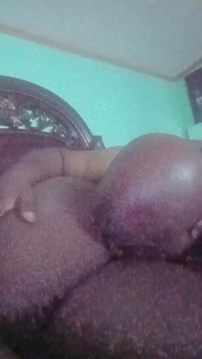Kinglove44 live cam on Cam4