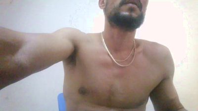 Kinglsves live cam on Cam4