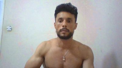 Kinglsves live cam on Cam4