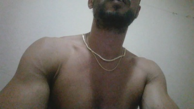 Kinglsves live cam on Cam4