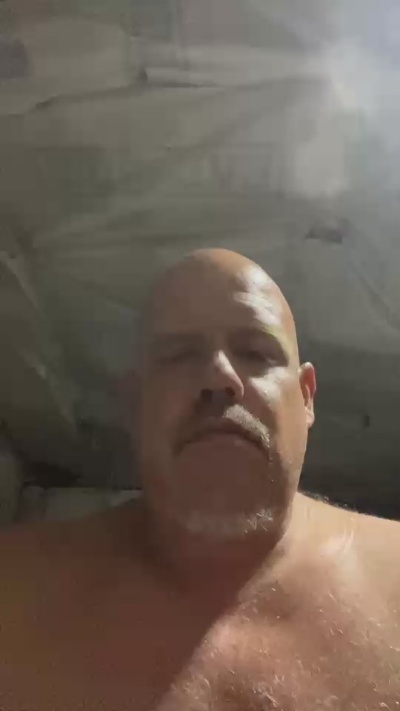 Kingmav4 live cam on Cam4