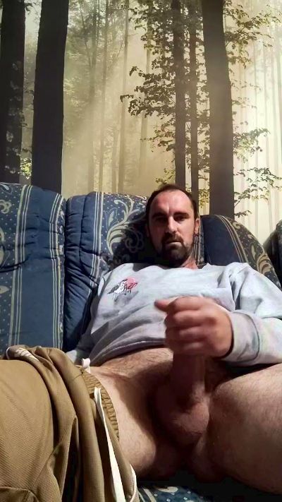 Kinhos2 live cam on Cam4