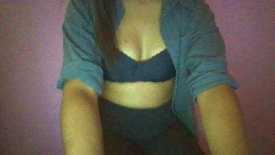KinkyAmora live cam on Cam4