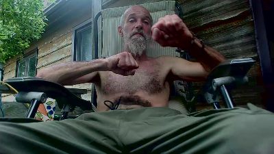 Kinky_canuck1 live cam on Cam4