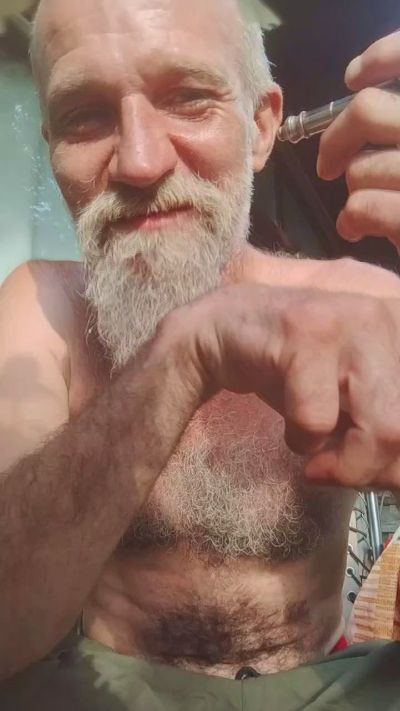 Kinky_canuck1 live cam on Cam4