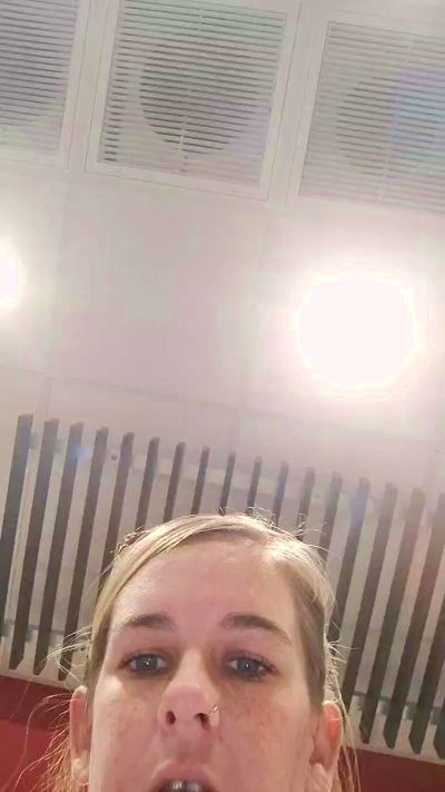 Kinkykeely35 webcam