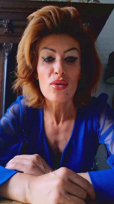 Kinkyshow live cam on Cam4