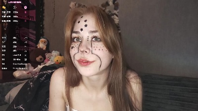 KiraAlvarran live cam on Cam4