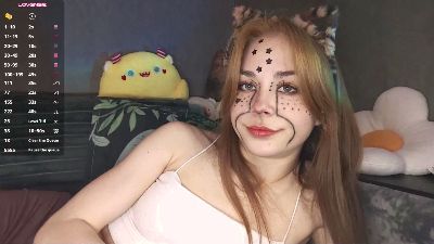 KiraAlvarran live cam on Cam4