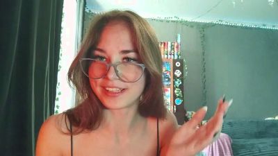 KiraAlvarran live cam on Cam4
