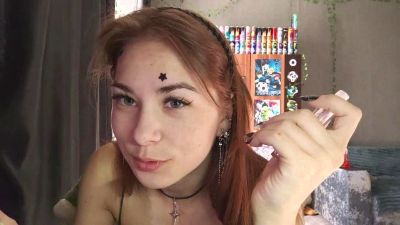 KiraAlvarran live cam on Cam4