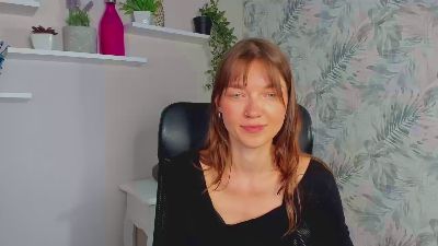 KiraBliss live cam on Cam4