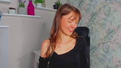 KiraBliss live cam on Cam4