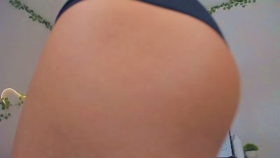 KiraRM live cam on Cam4