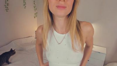 KiraRM live cam on Cam4
