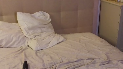 KiraRomeron live cam on Cam4