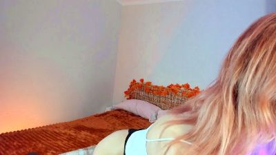 Kirana_Hayes live cam on Cam4