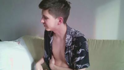 Kiri_Cute69 live cam on Cam4