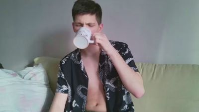 Kiri_Cute69 live cam on Cam4