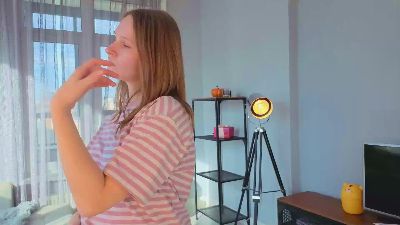 KirstieBarclay live cam on Cam4