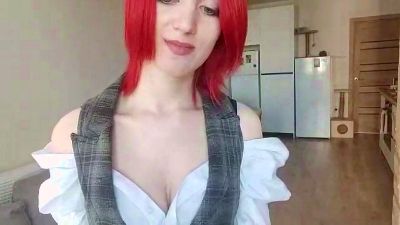 KirstieKarman live cam on Cam4