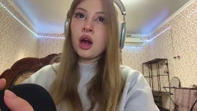 KirstinRuetz live cam on Cam4