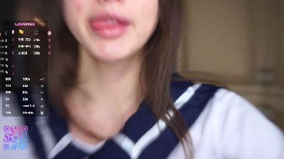 KishaHausrath live cam on Cam4