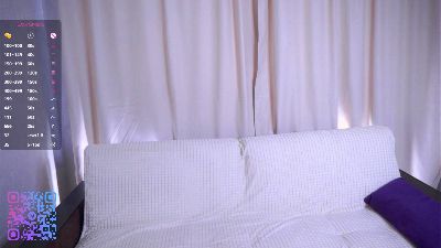 KishaHausrath live cam on Cam4