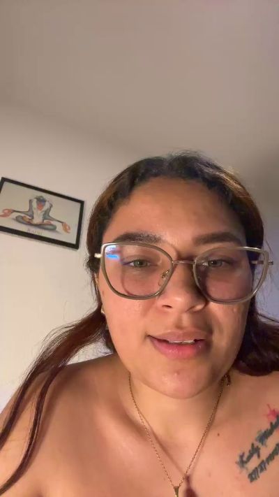Kishanny live cam on Cam4