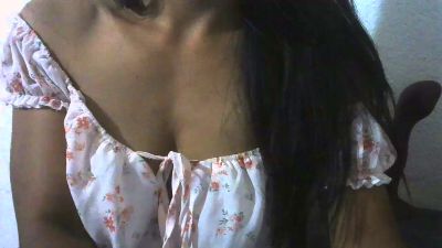 Kissyahot live cam on Cam4
