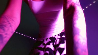Kitie_Paw live cam on Cam4