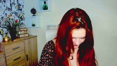 KittenGingerxo live cam on Cam4