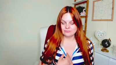 KittenGingerxo live cam on Cam4